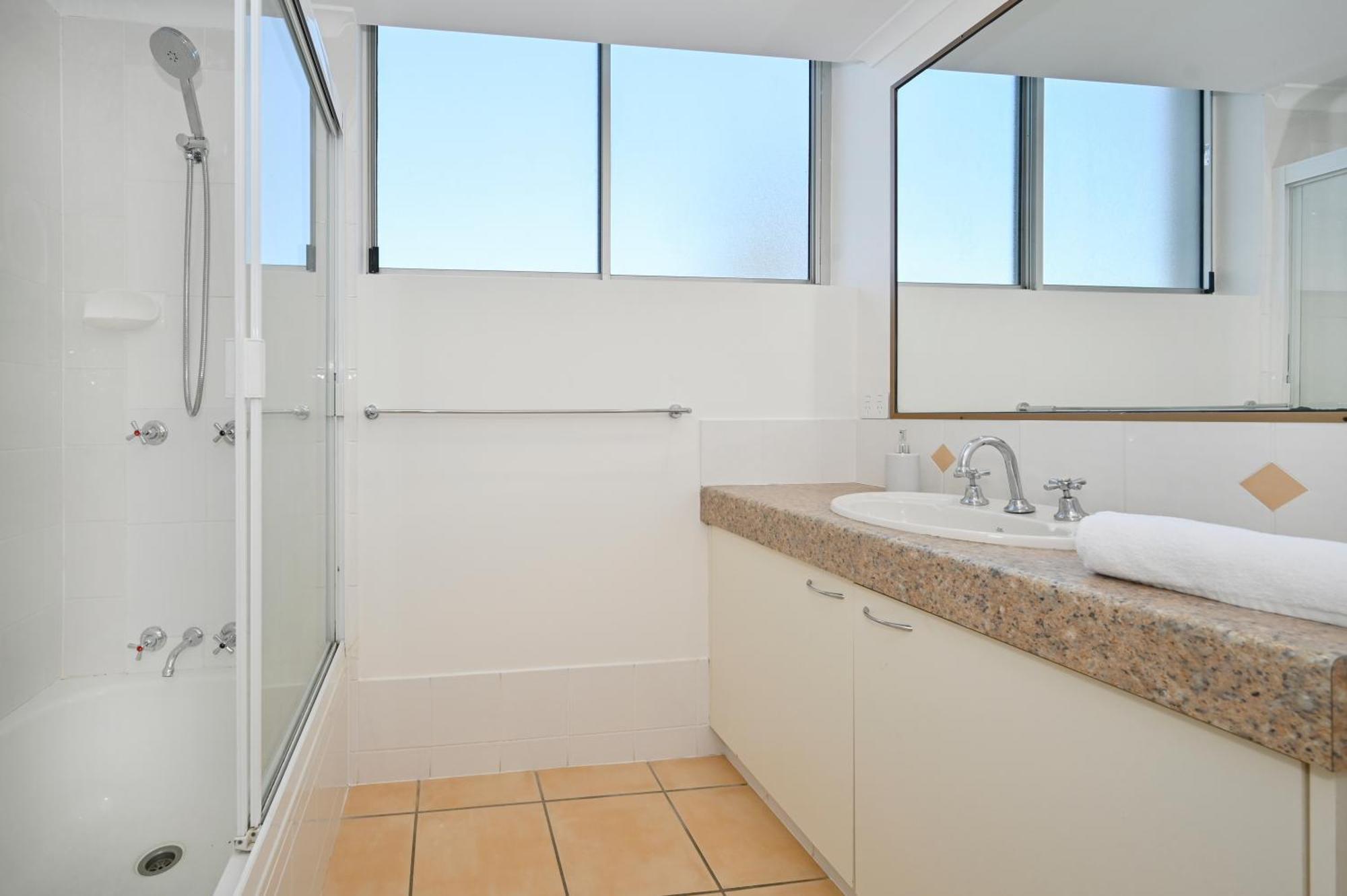 Apartment Sun, Surf, And At Parkyn! Mooloolaba